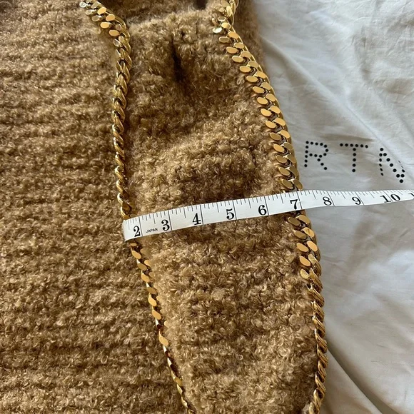 Stella McCartney Gold Chain Tan Shoulder Bag - Picture 9 of 16